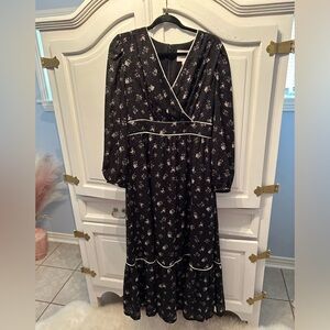 GAL MEETS GLAM maxi dress size small